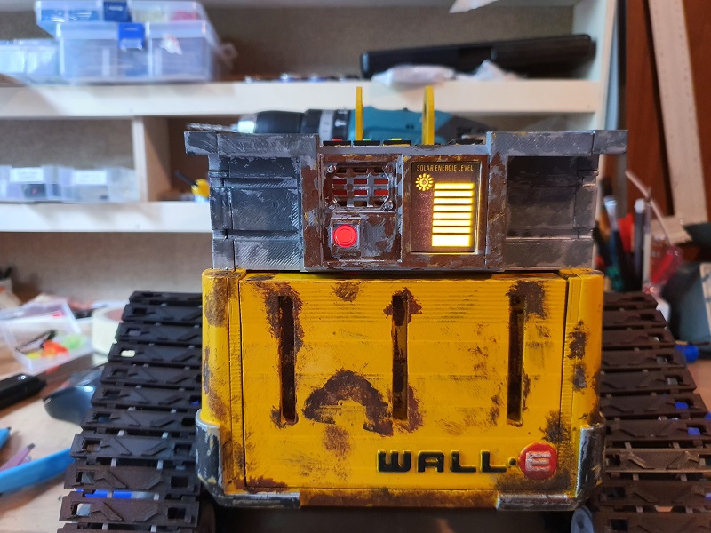 Wall E_17