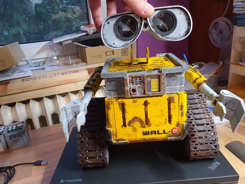 Wall E_22